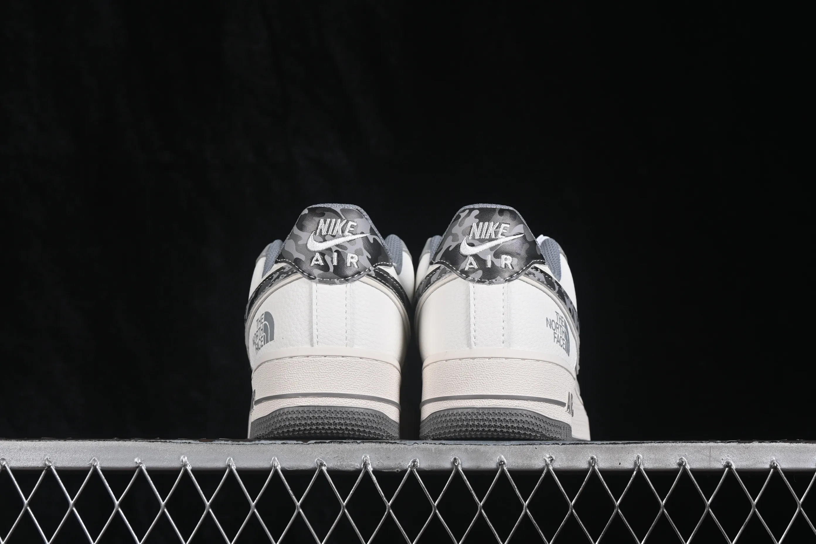 All categories Nk Air Force 1 Air Force series Nk Air Force 1 Low Air Force low-top Nike Air Force 1'07 Low Air Force 1 low-top casual sneakers LF6688-006
